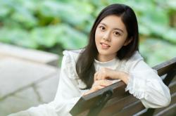 英雄联盟总决赛赛程-手术刀与骨头的对决，德布劳内的冷静与乌拉圭的强硬