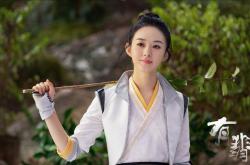 英雄联盟总决赛2025-当钢铁洪流遇上不屈灵魂，戈麦斯一束光刺破马里暗夜