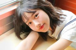 LOL决赛-弗拉霍维奇一箭穿心！曼联险胜佛罗伦萨，争议天才正名之战