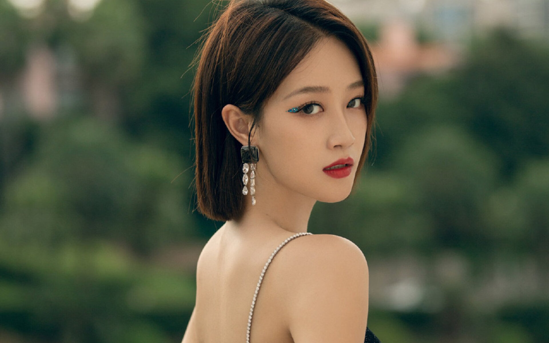 跨界星光,莫兰特在英超争冠之夜意外夺目