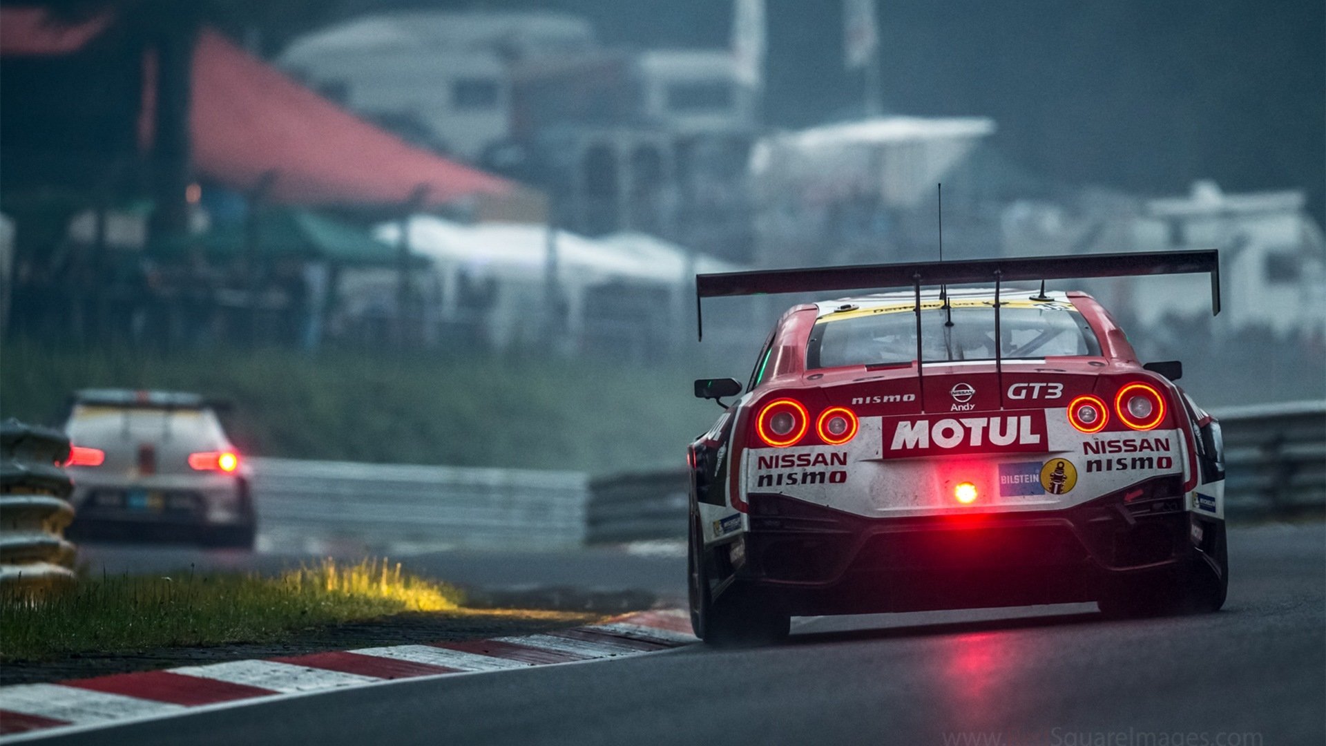 虚拟征途与现实角斗场,奥纳纳的双面风暴