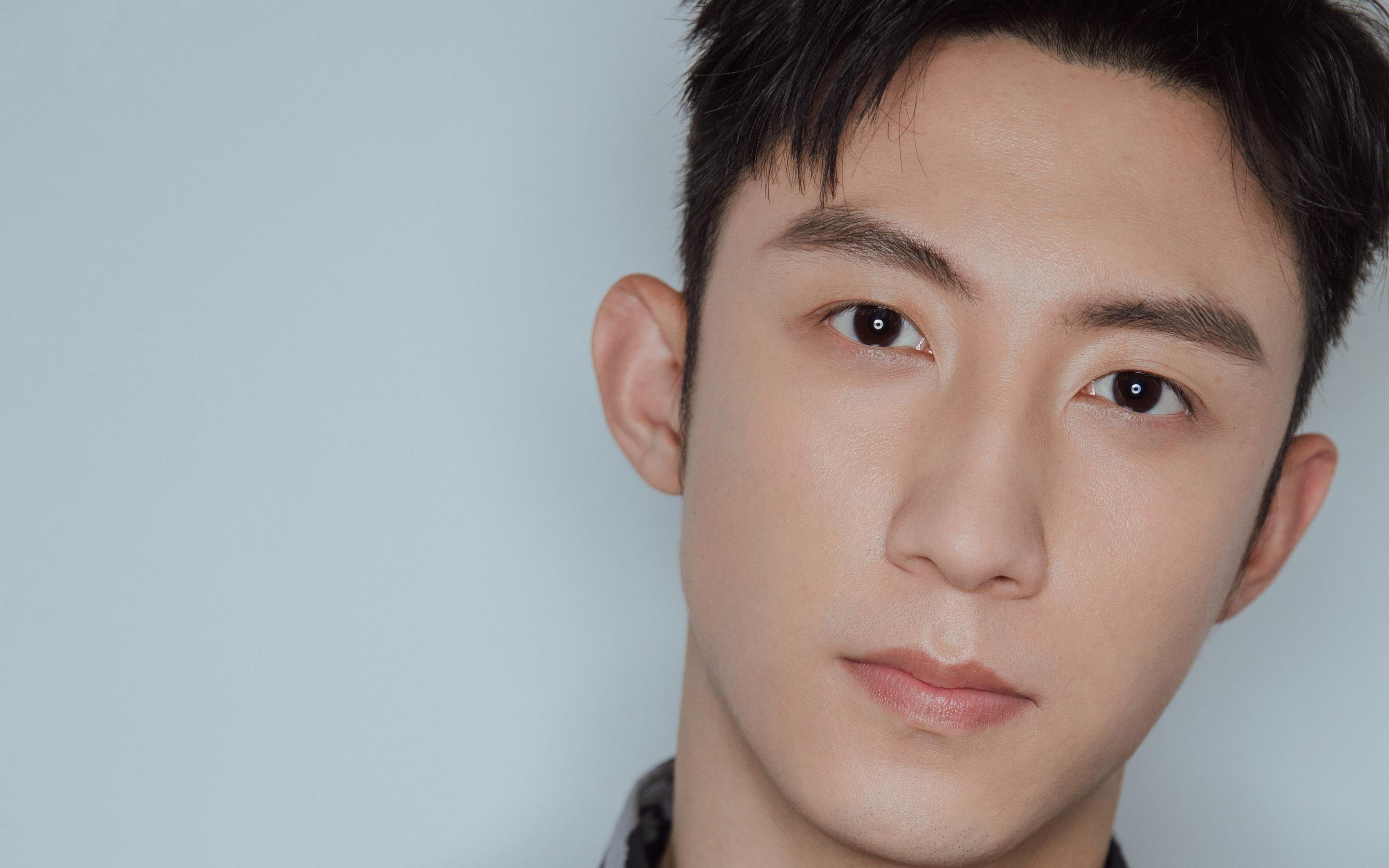 舞台即试金石，马丁内利闪耀威斯特法伦，多特末节疾风骤雨带走尼日利亚